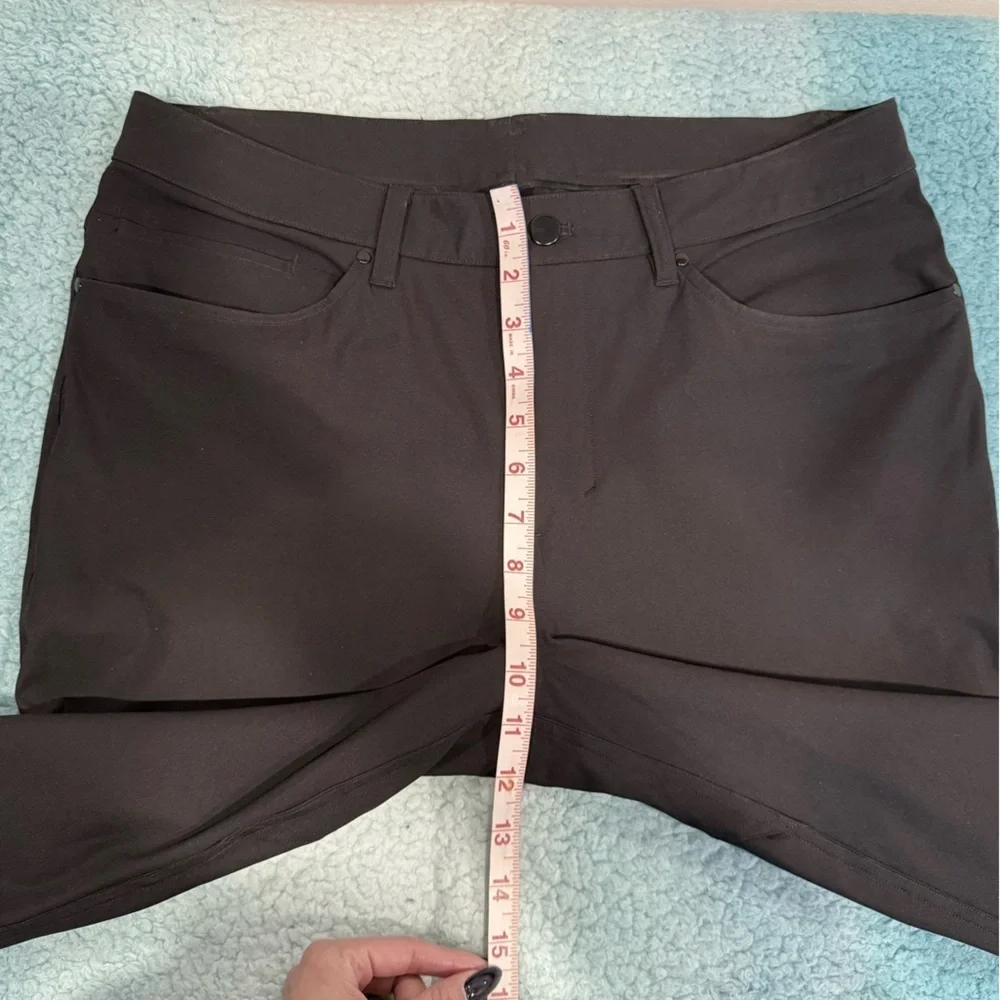 🔥Lululemon Black Slim Fit Pants🔥